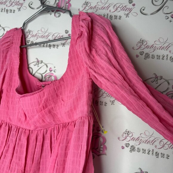 Wayf top long sleeve pink plaid print puff shoulders cute with button cuffs BNWT - Picture 4 of 13